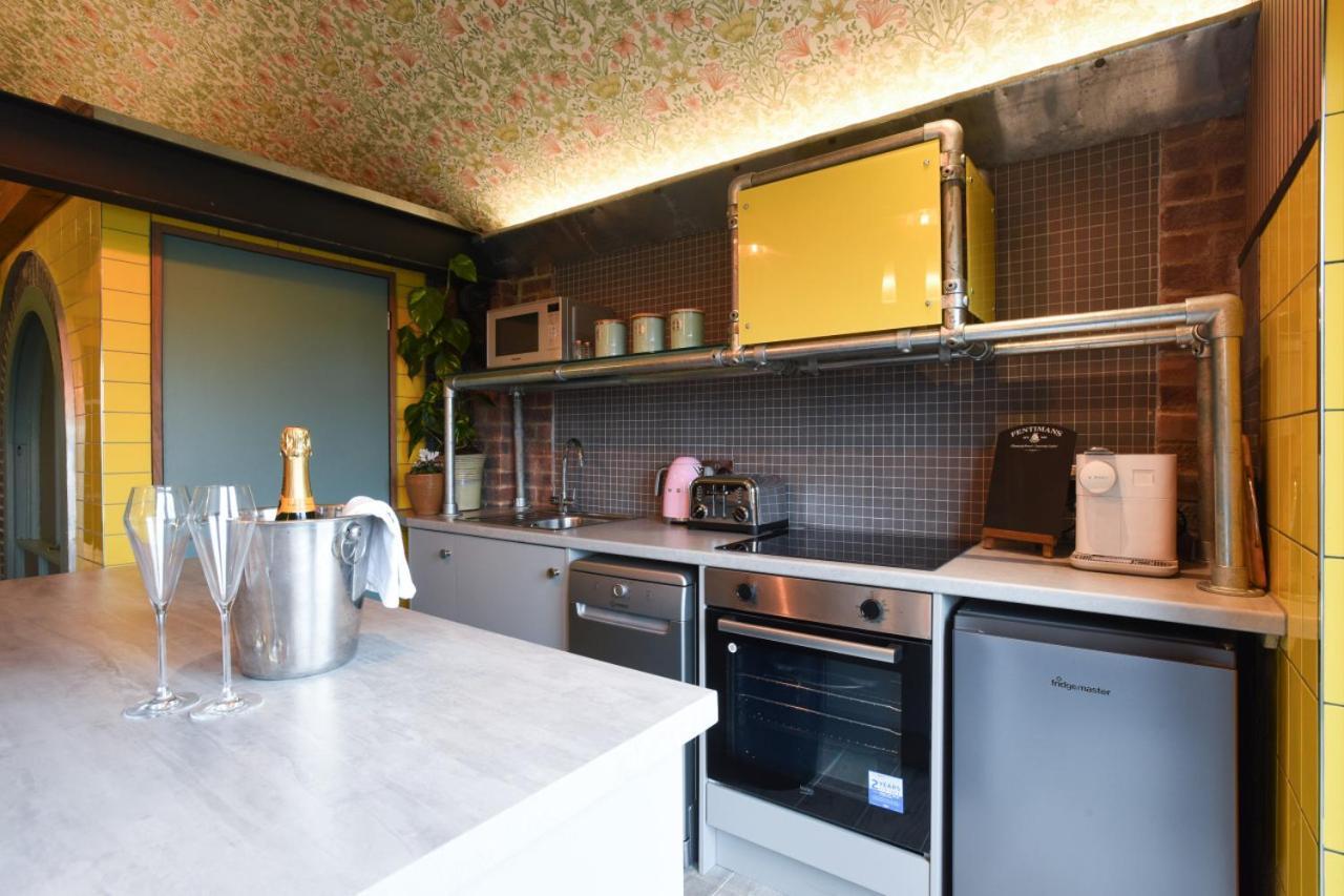 Air Maison - The Cow Shed Wow Factor Countryside Retreat Westbourne  Exteriör bild