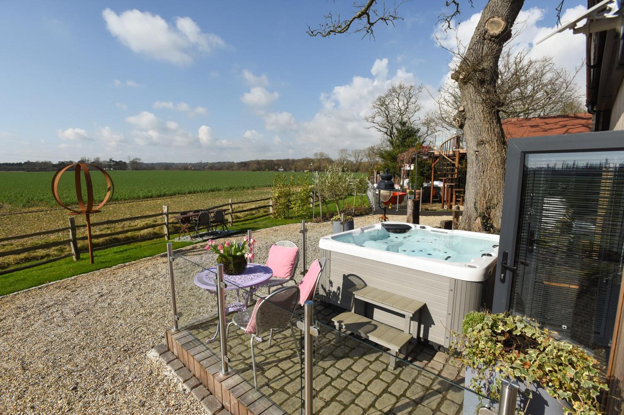 Air Maison - The Cow Shed Wow Factor Countryside Retreat Westbourne  Exteriör bild
