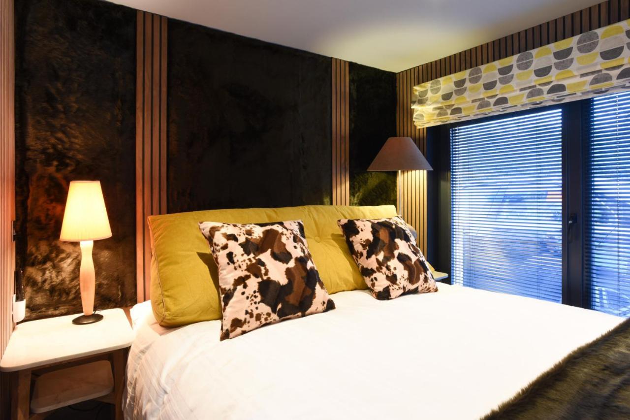 Air Maison - The Cow Shed Wow Factor Countryside Retreat Westbourne  Exteriör bild